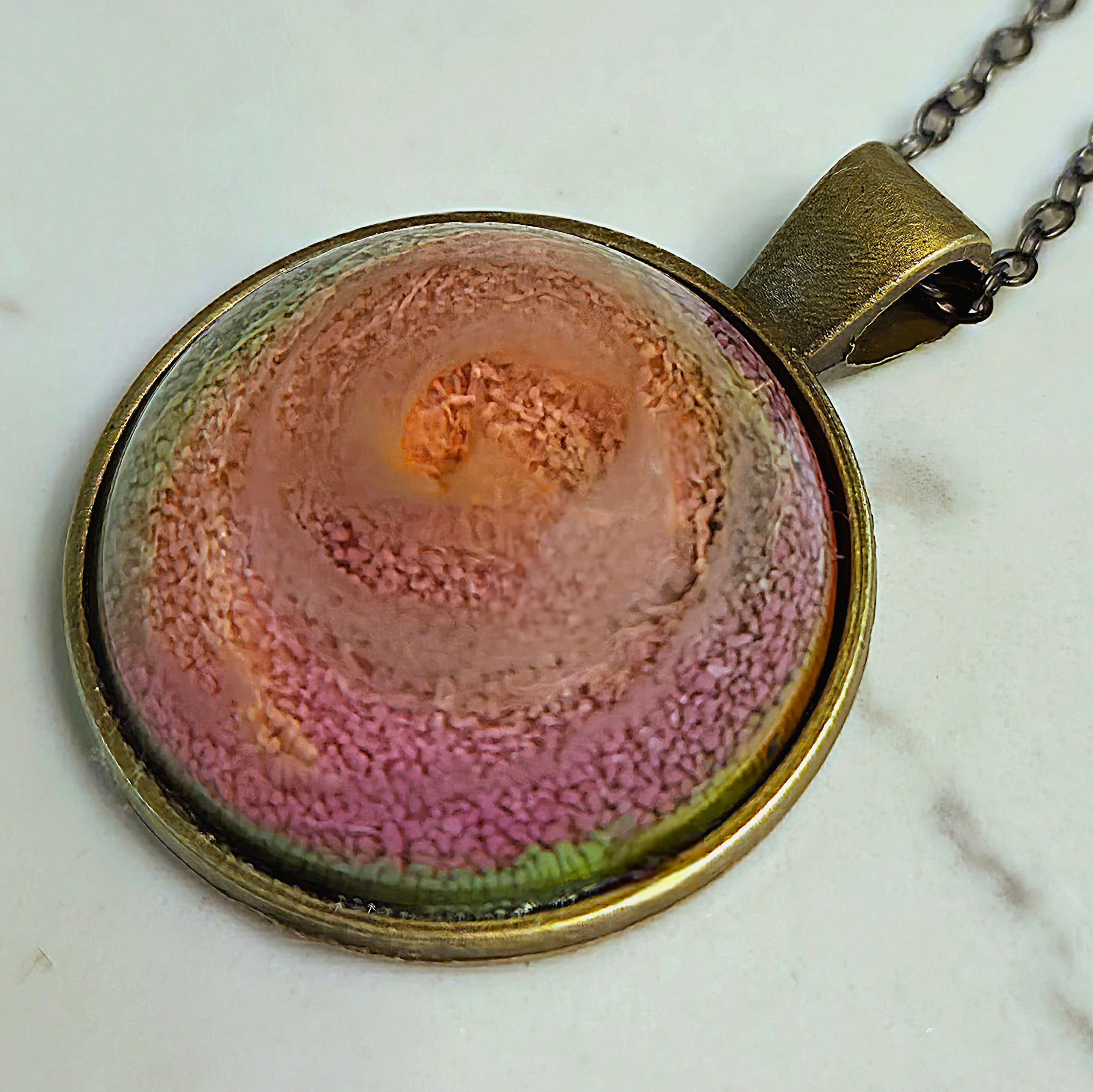 SORBET Handmade Resin Pendant Necklace | Round Petri Jewelry